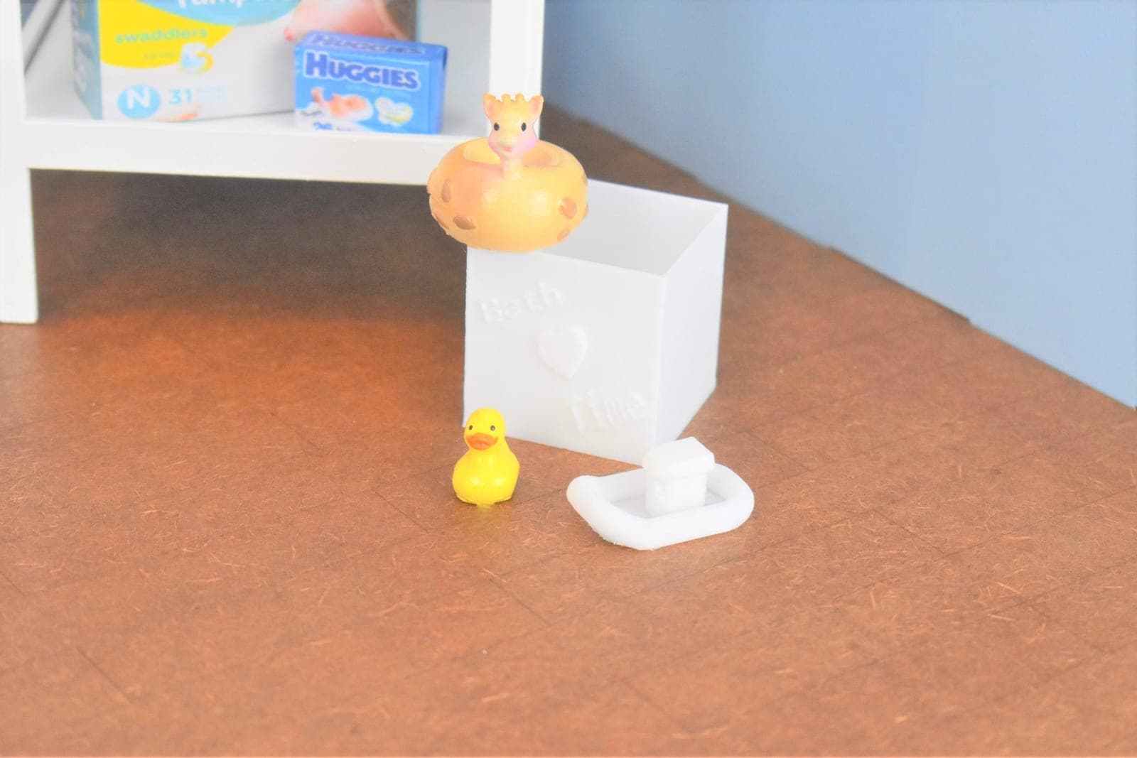 Lot jouets bain miniature