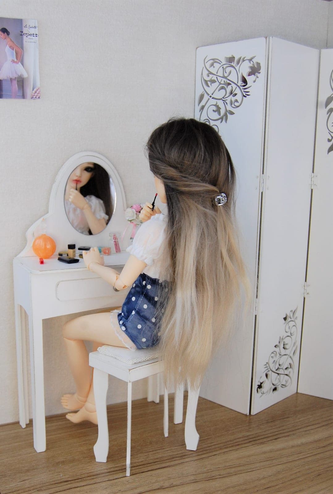 coiffeuse miniature 1/4 minifee