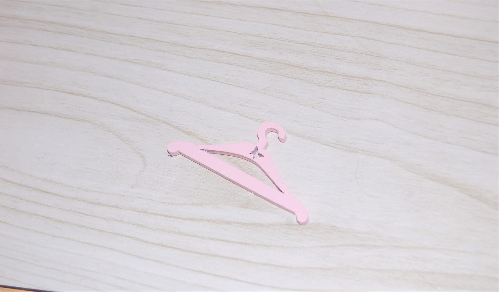 Lot de cintres miniature 1/8