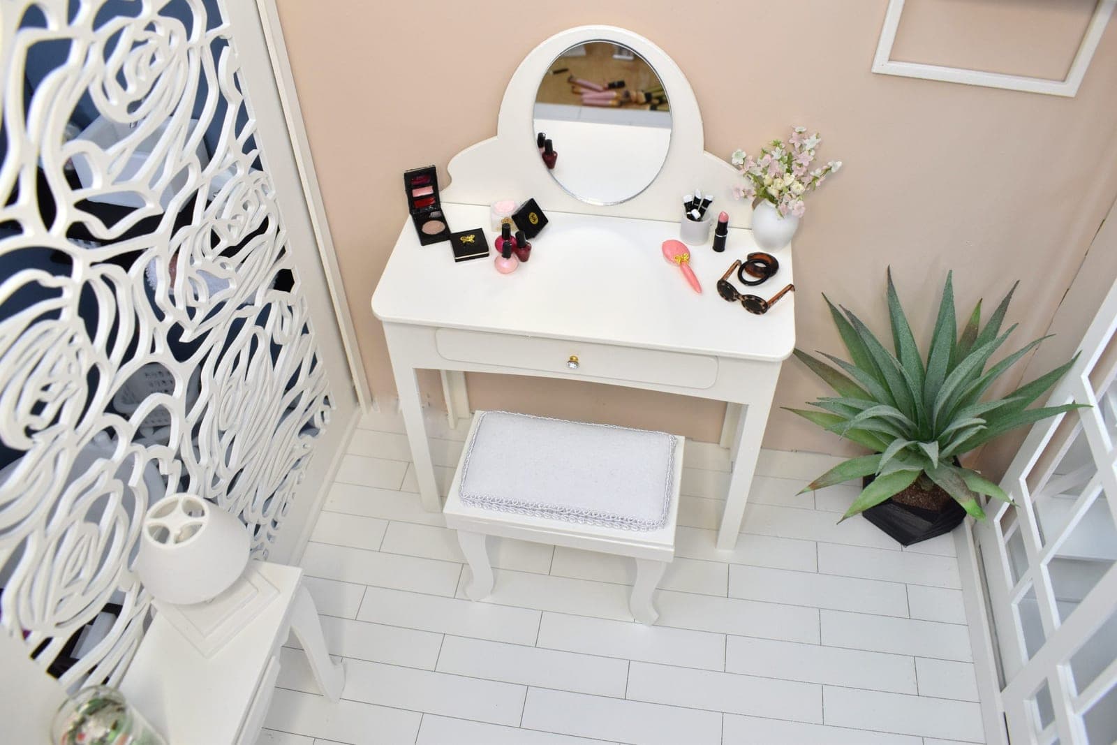Coiffeuse 1/6 miniature Barbie