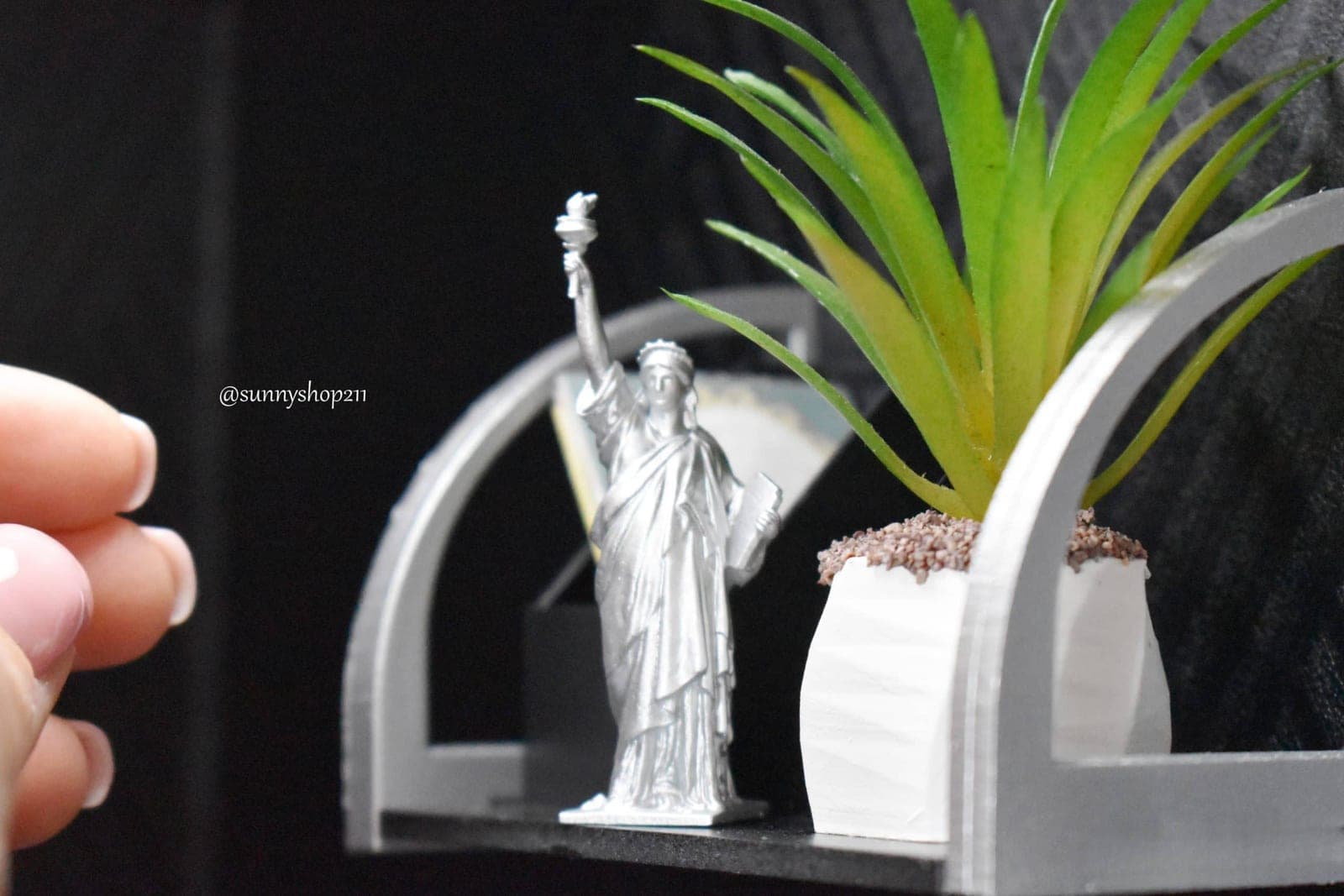 Miniature statue diorama 1/4 diorama minifee, MSD,