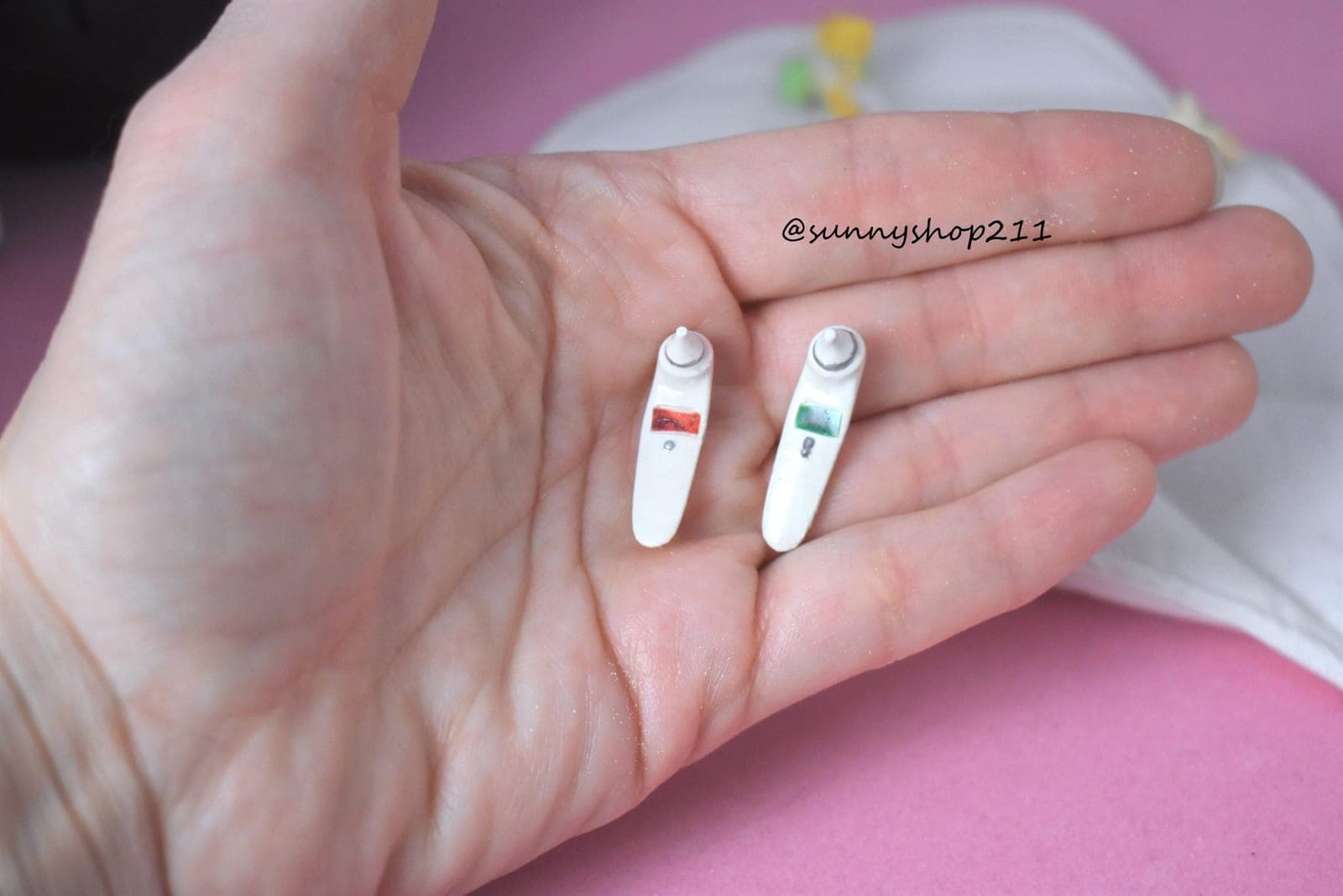 Thermomètre bébé miniature bjd