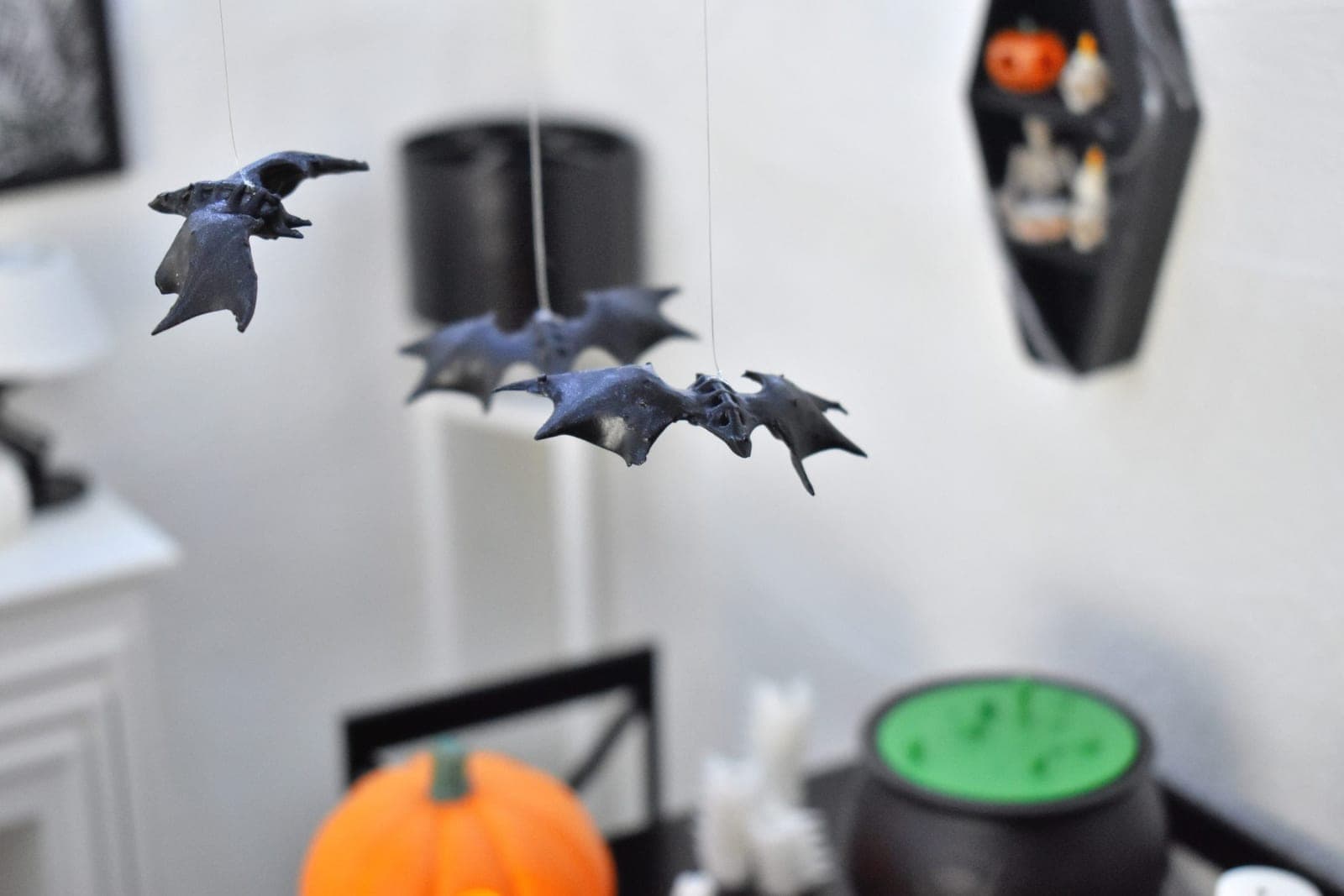 Miniature bat - 1/4 scale (Minifee, MSD)