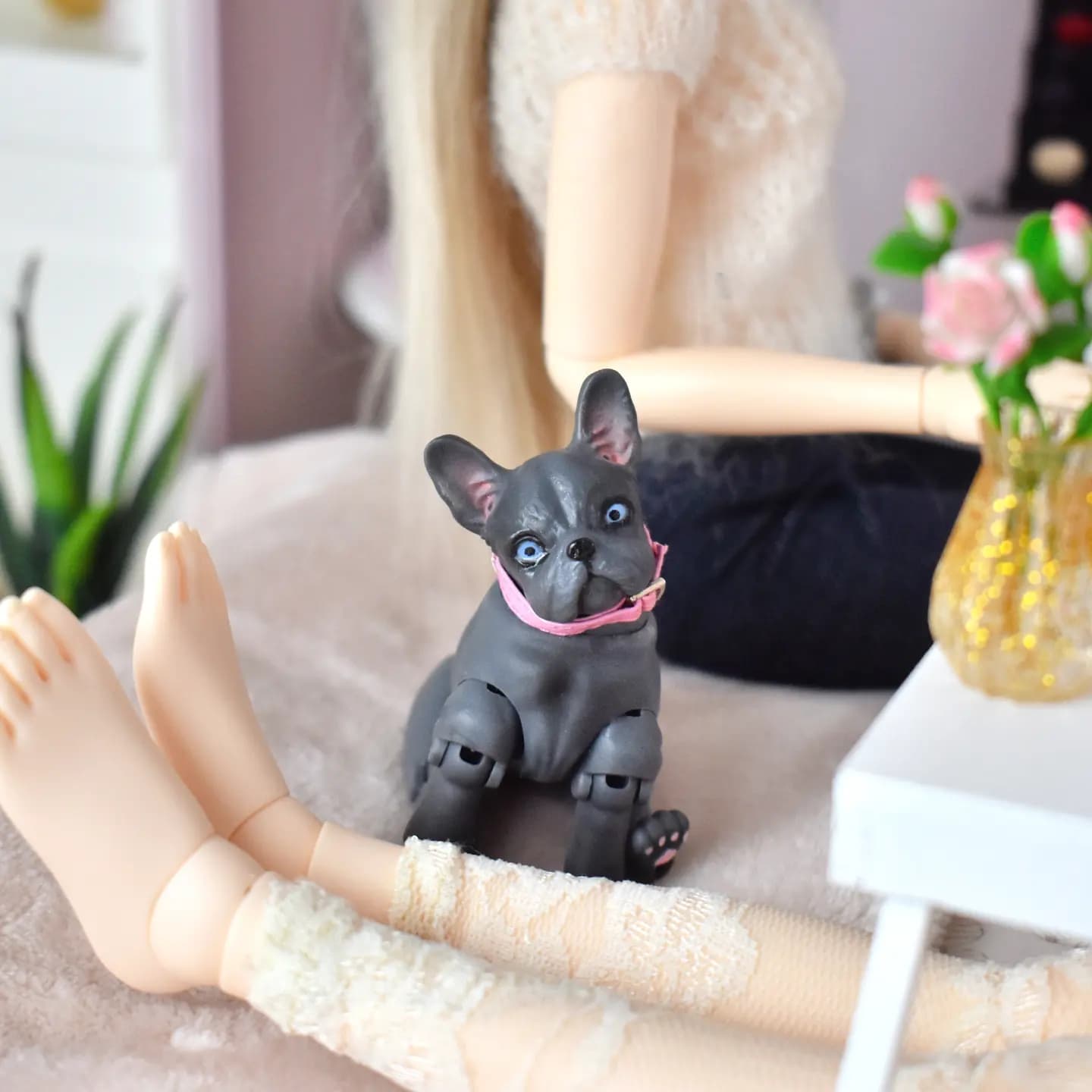 🐶 French Bulldog BJD «Chanel» - Articulated miniature (1/4 - 1/6)