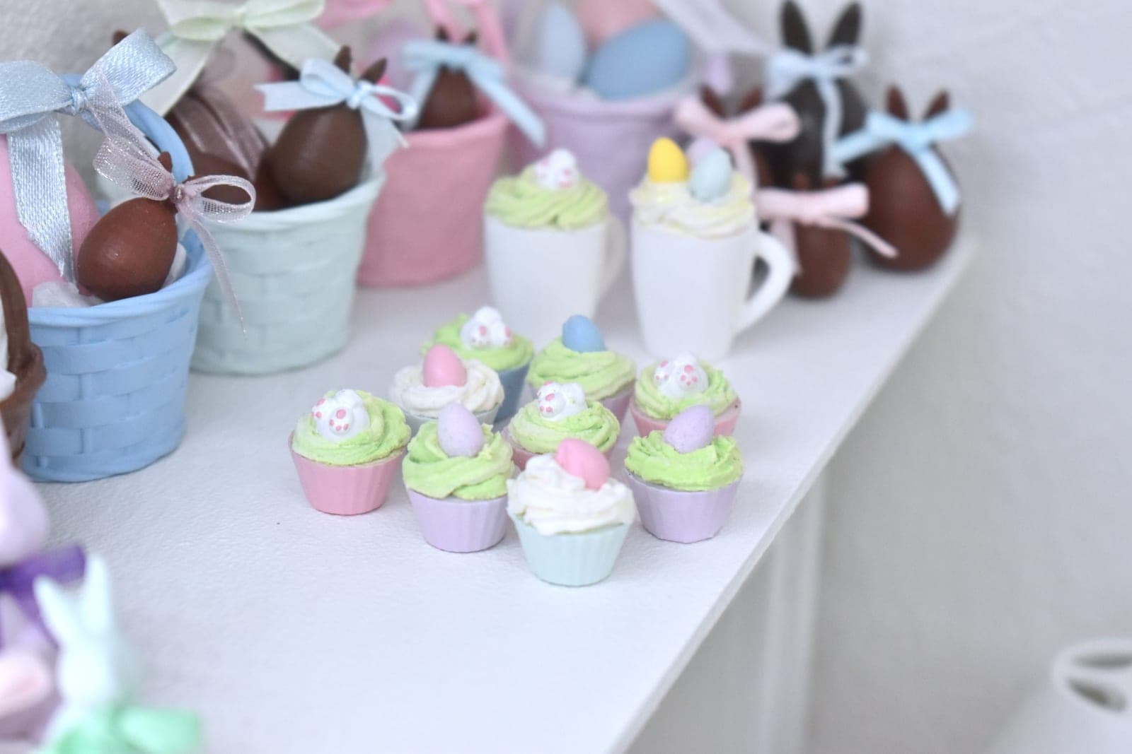 Lot de cupcakes de pâques miniature 1/4 minifee