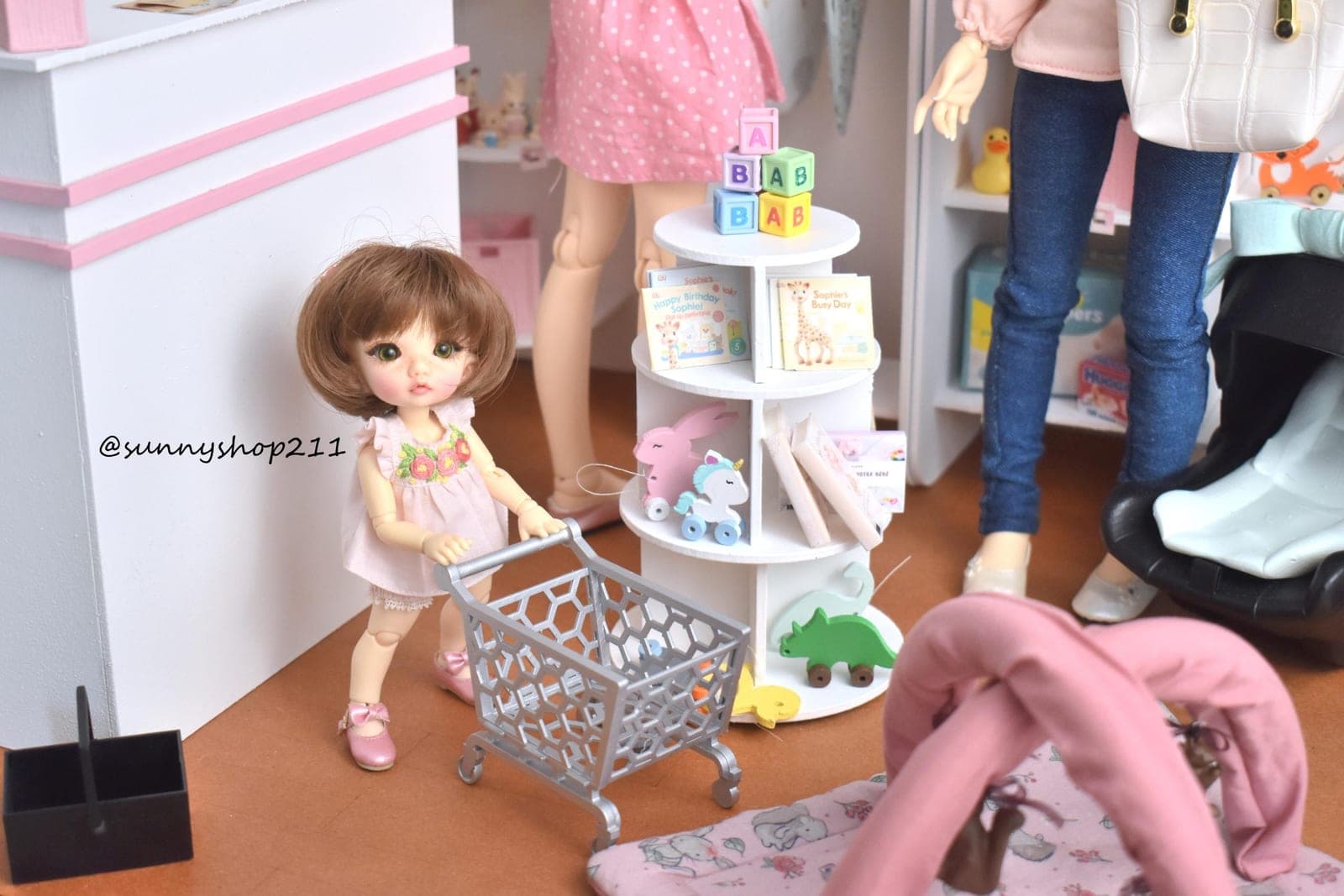Caddie simulation miniature pukifee