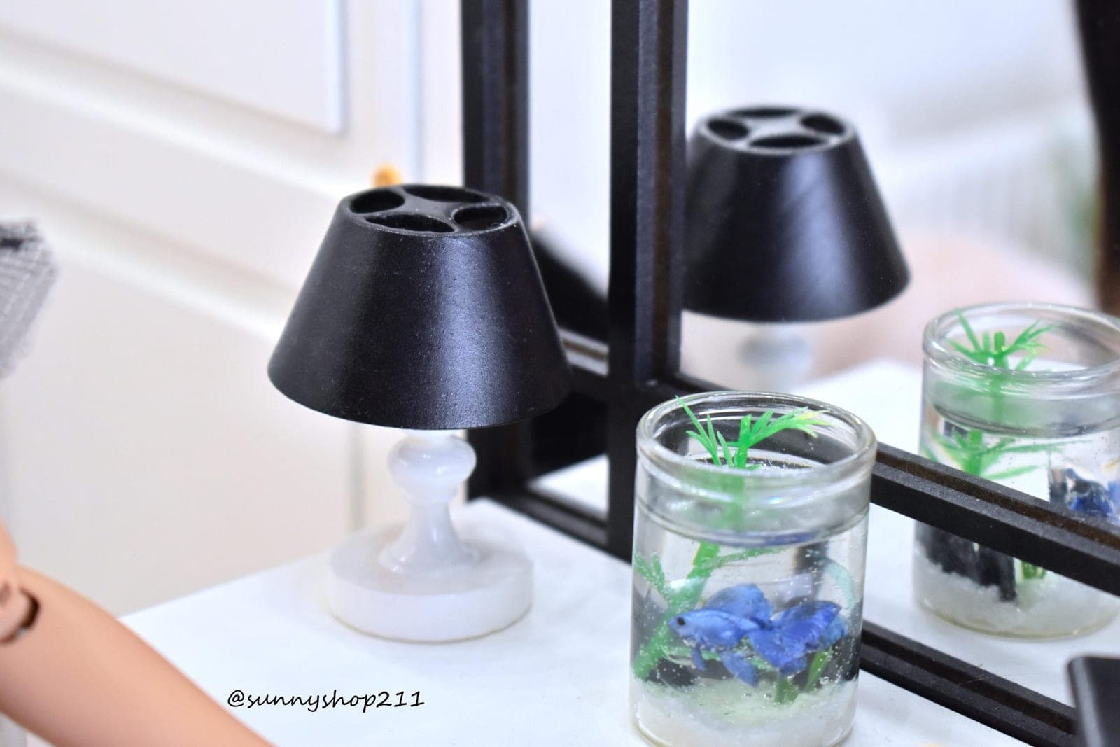 Lampe boule miniature 1/4