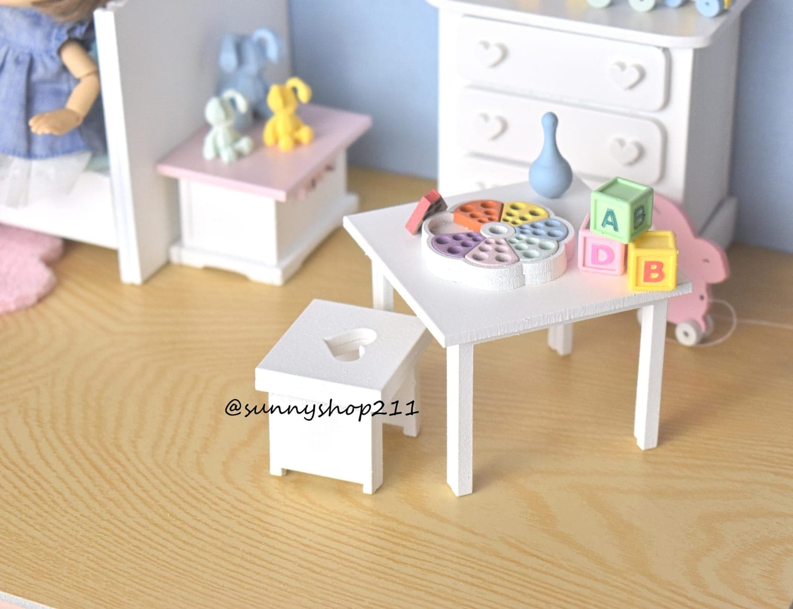 Ensemble table tabouret stodoll