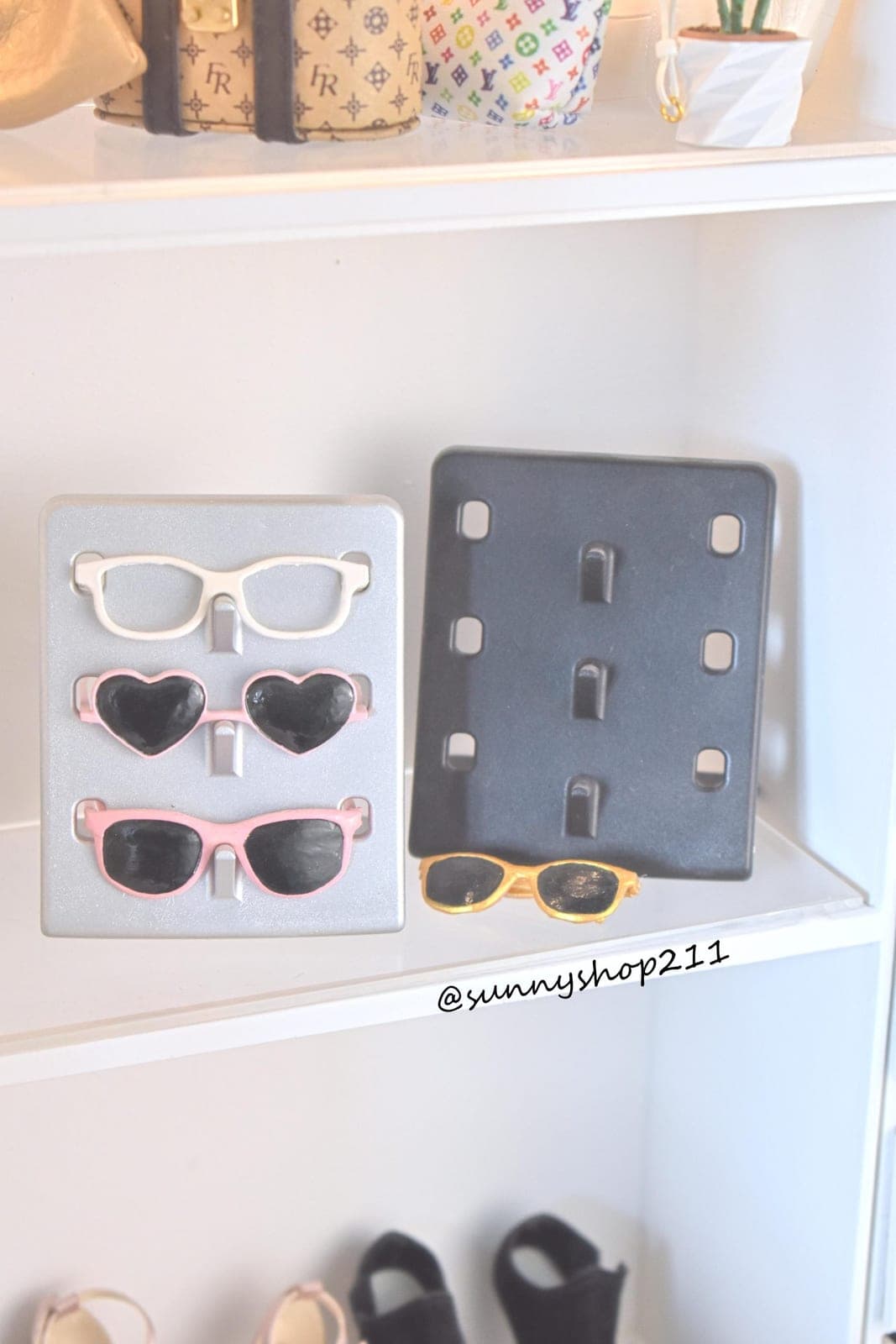 Support pour lunettes de soleil miniature