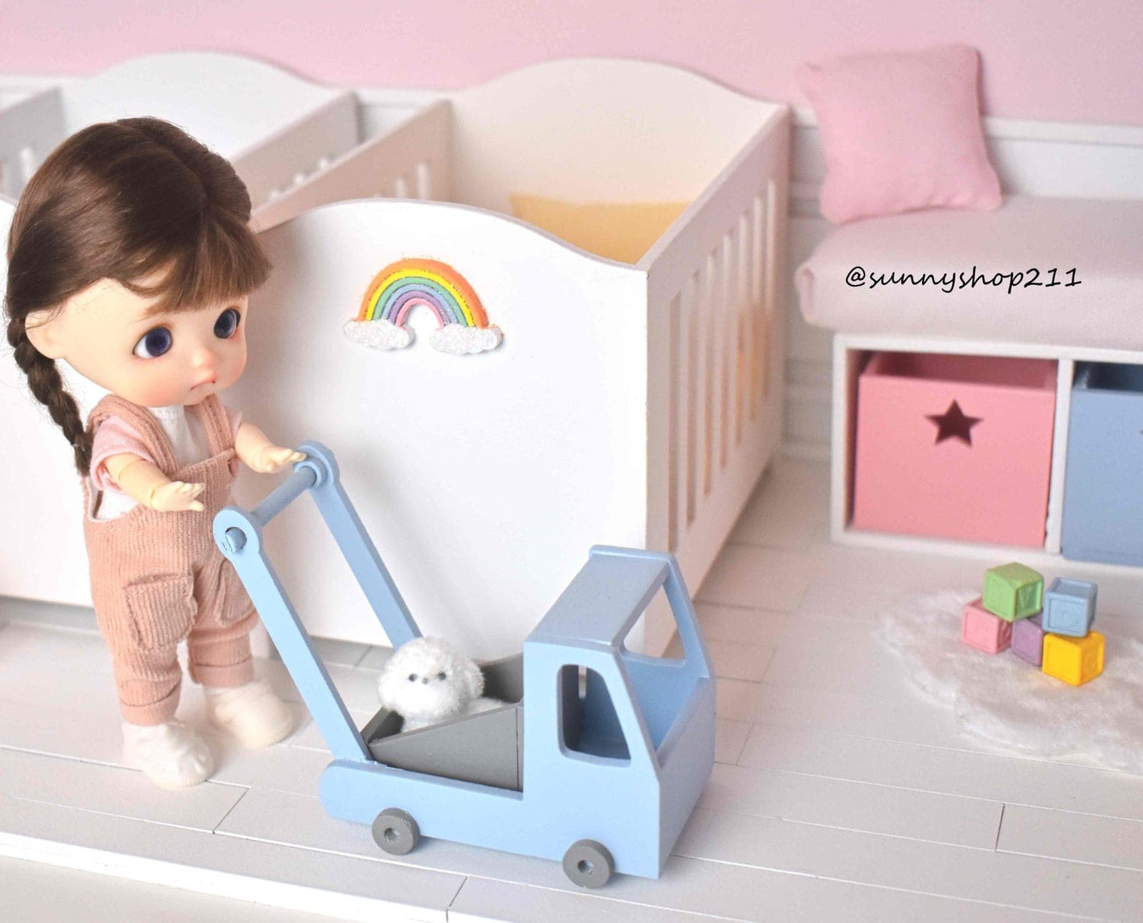 Jouet à pousser camion miniature pukifee, stodoll, obitsu 11