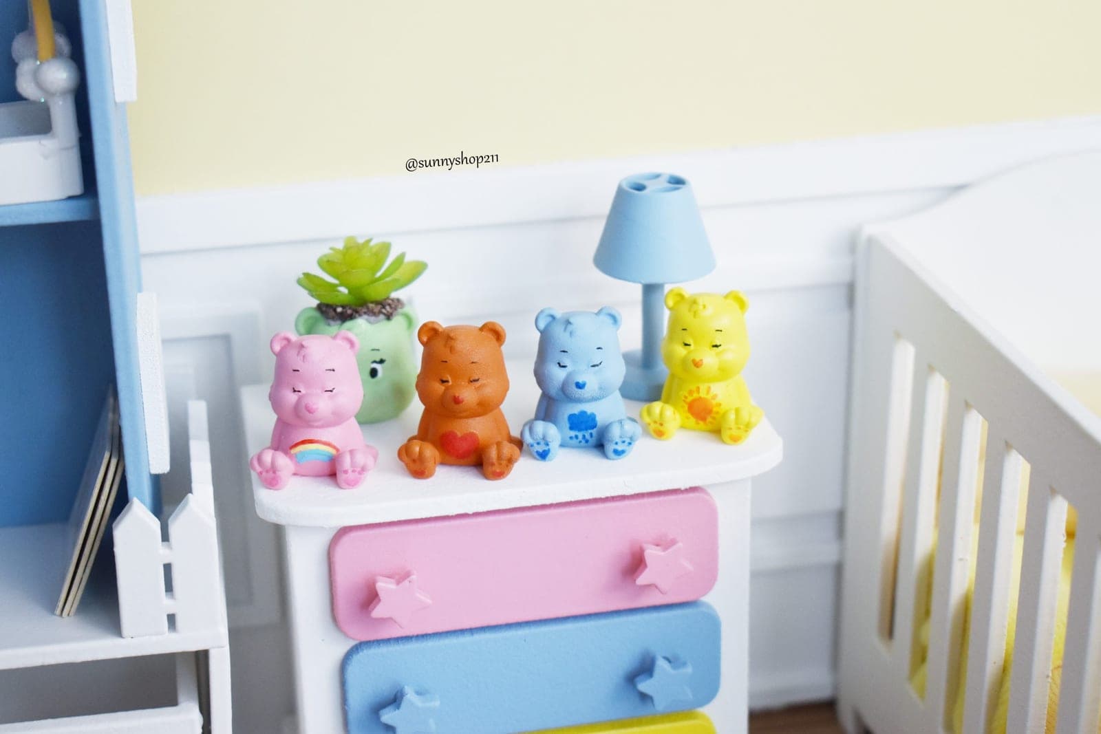 ? Bisounours miniature assis – Accessoire nursery BJD