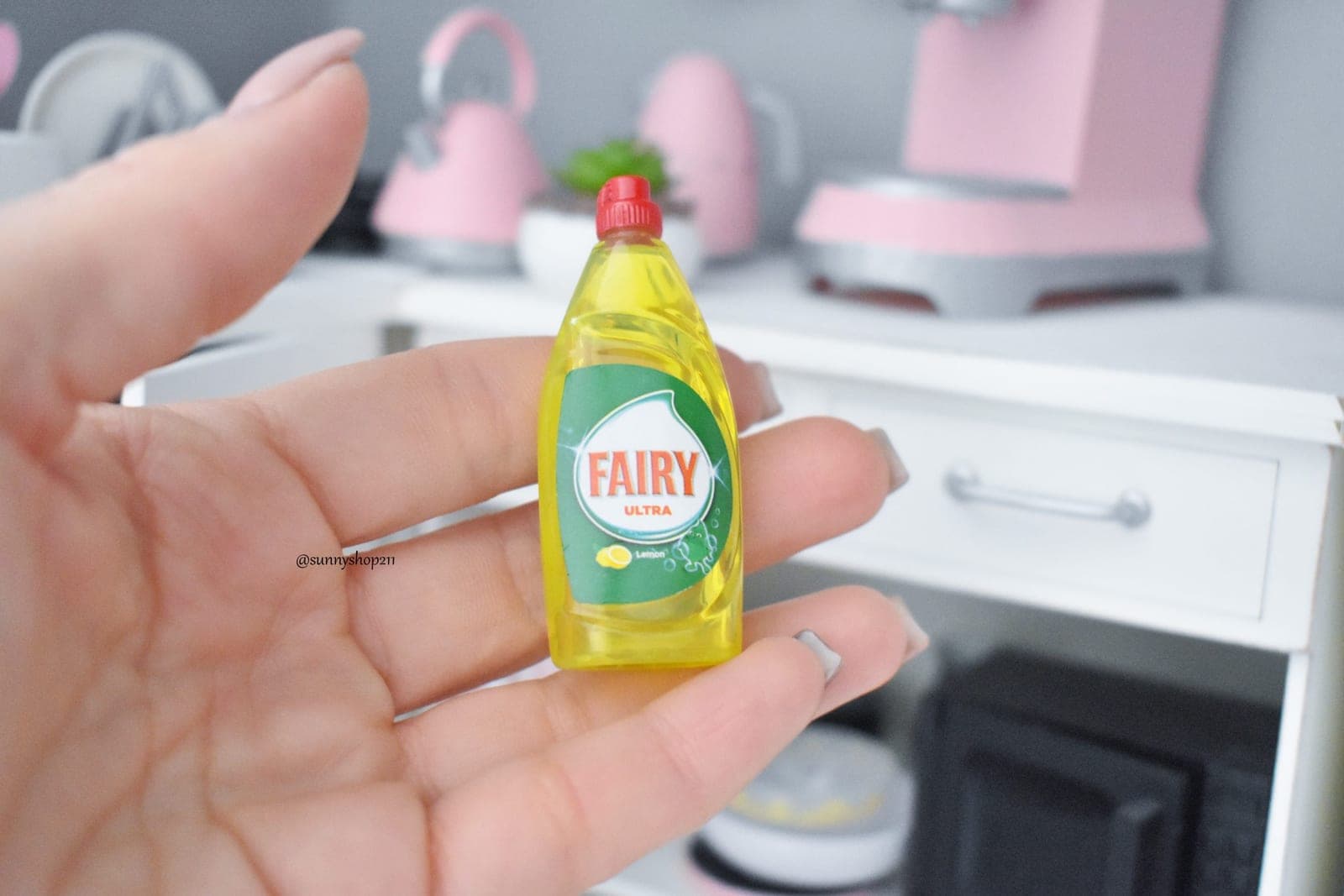 Bouteille de liquide vaisselle miniature minifee ,MSD