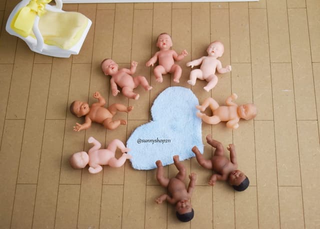 👶 Mini reborn baby 1/6 (silicone)