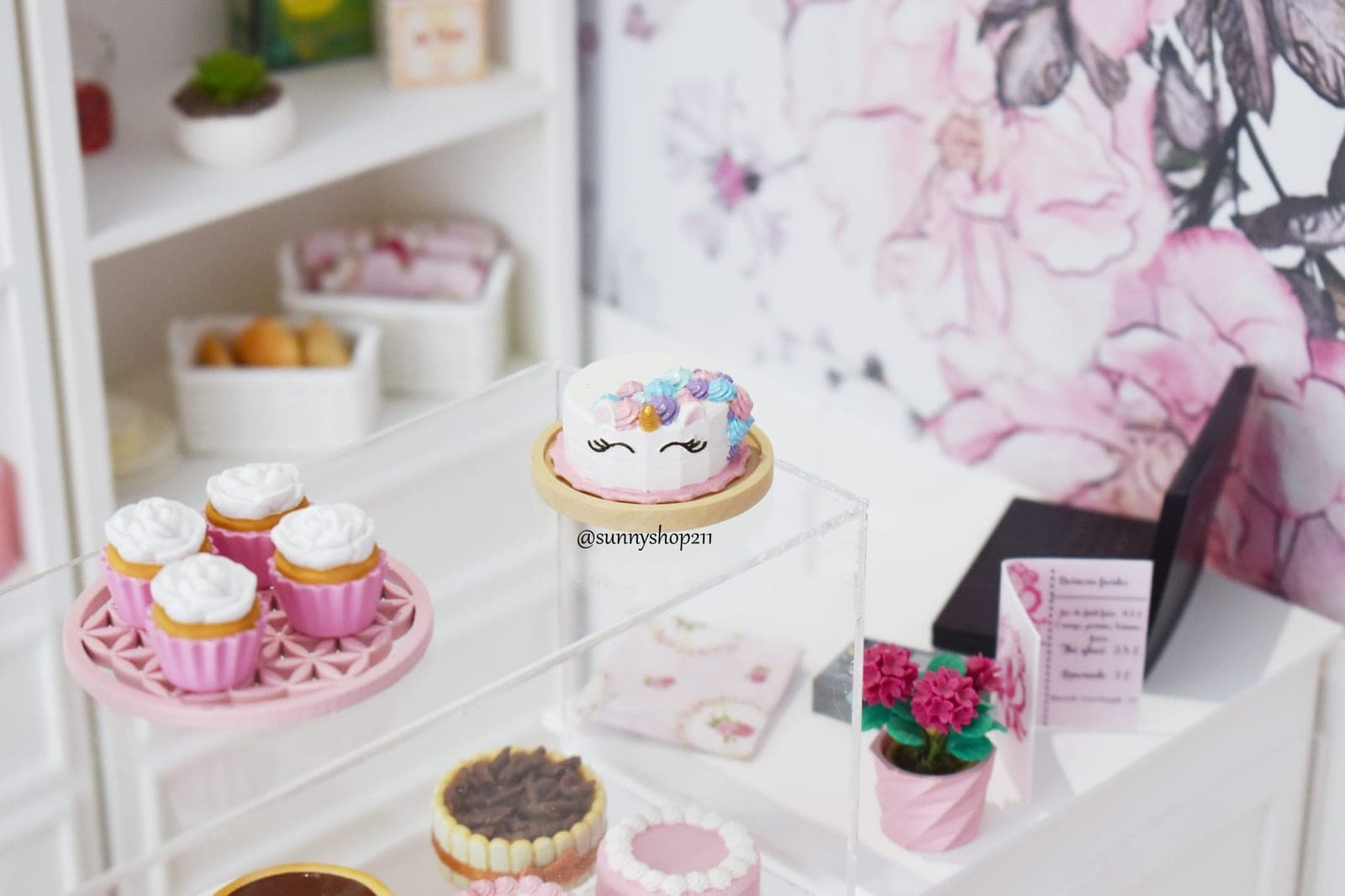Gâteau licorne miniature – 1/6 · 1/4 · 1/3
