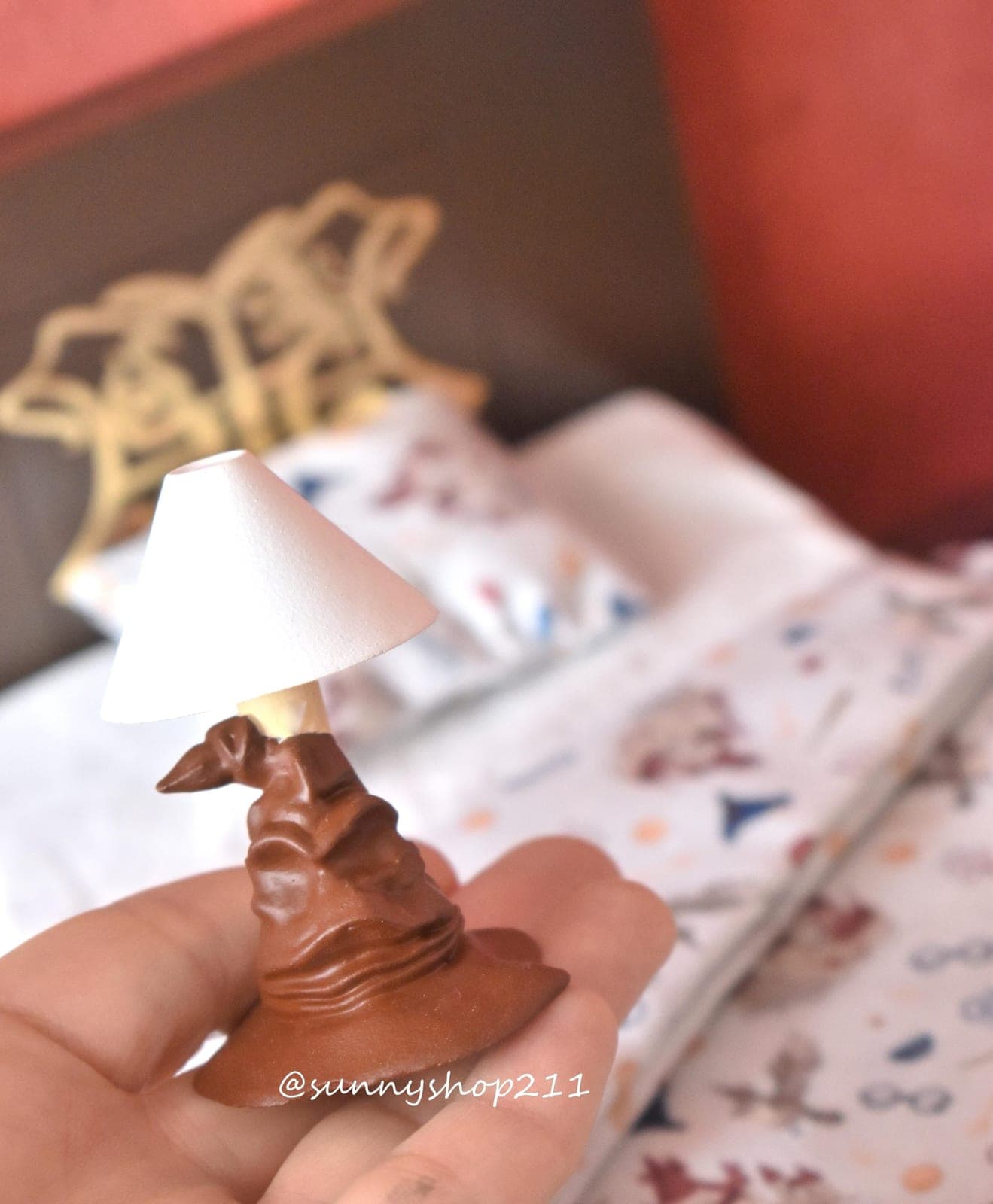 lampe chapeau sorcier miniature