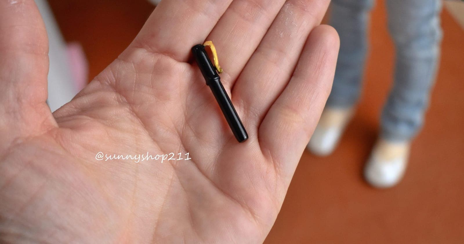 Stylo simulation miniature 1/4 1/3