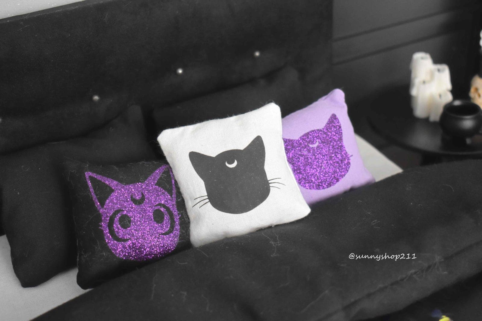 🌙🐈⬛ ⬛ Custom Miniature 'Sailor' Cushion – 1/6 & 1/4