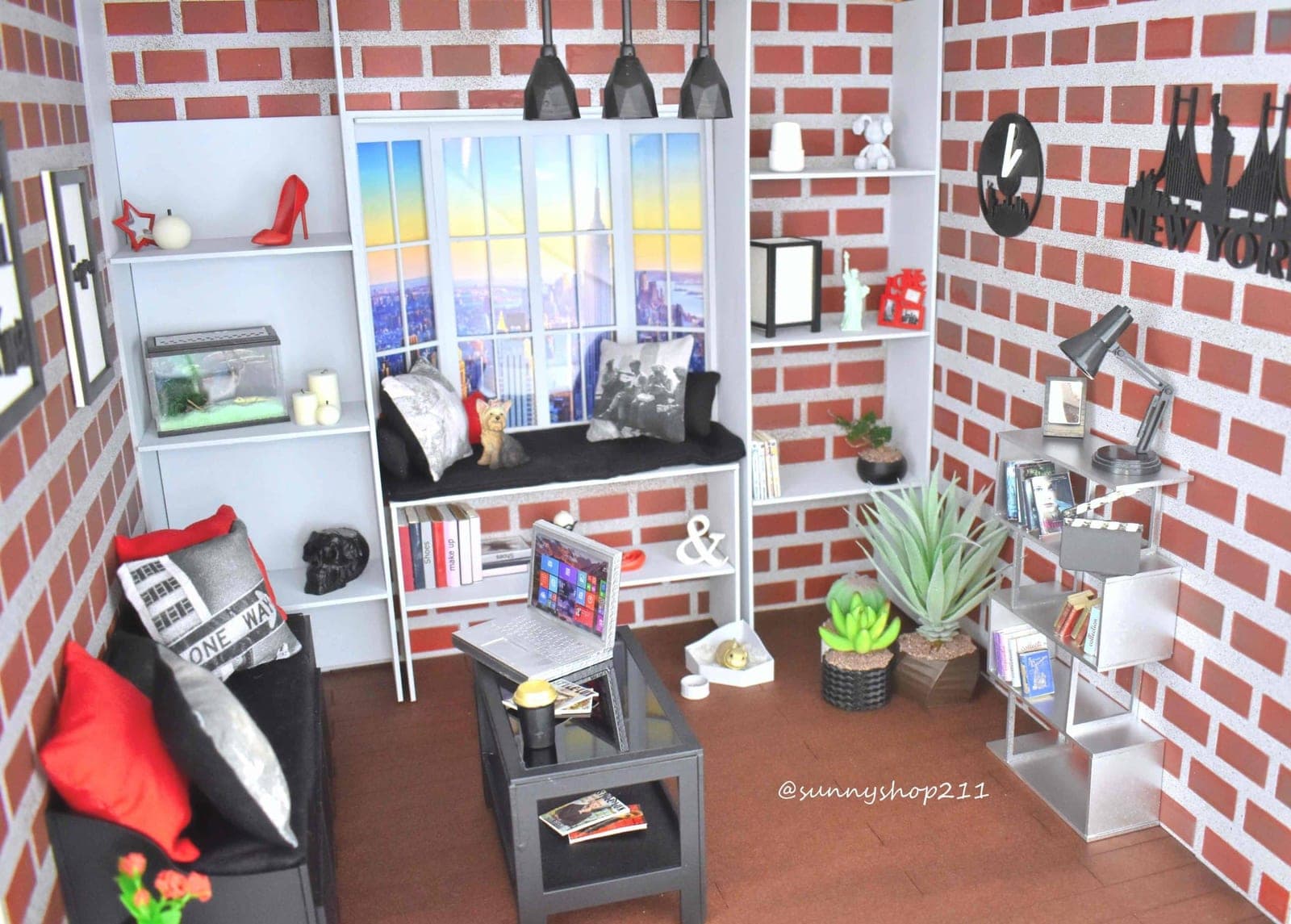 Diorama or Roombox