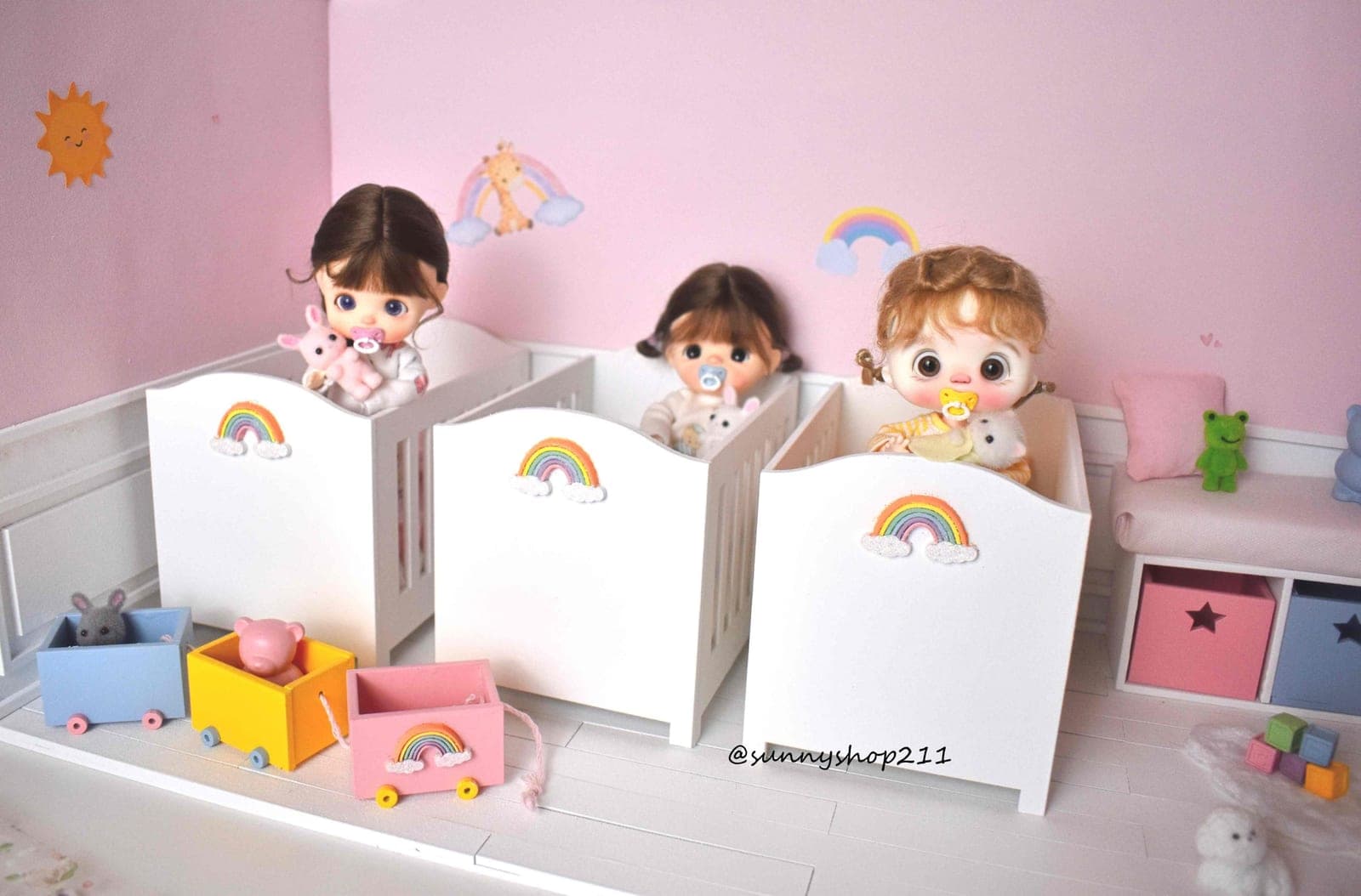 The Rainbow Triplets: Lila, Lison & Willow