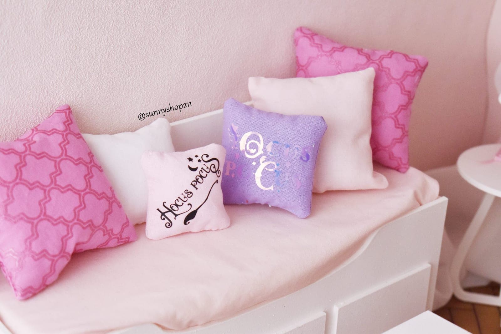 Coussin Hocus Pocus customisé miniature 1/6 1/4 Barbie, minifee , MSD