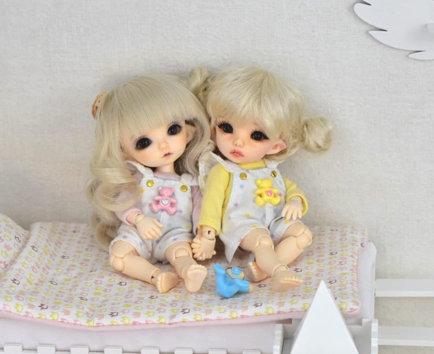 Bunny, Mila & Elena – The Little Inseparable Trio