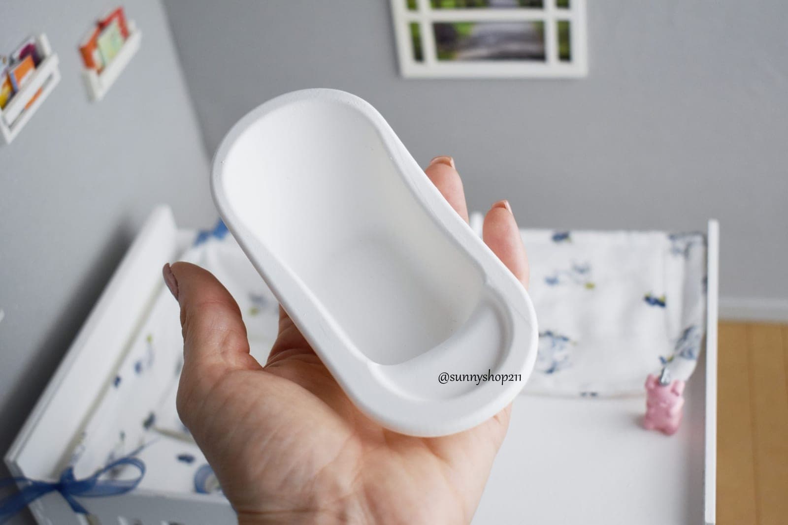 Miniature baby bathtub - realistic accessory for Barbie