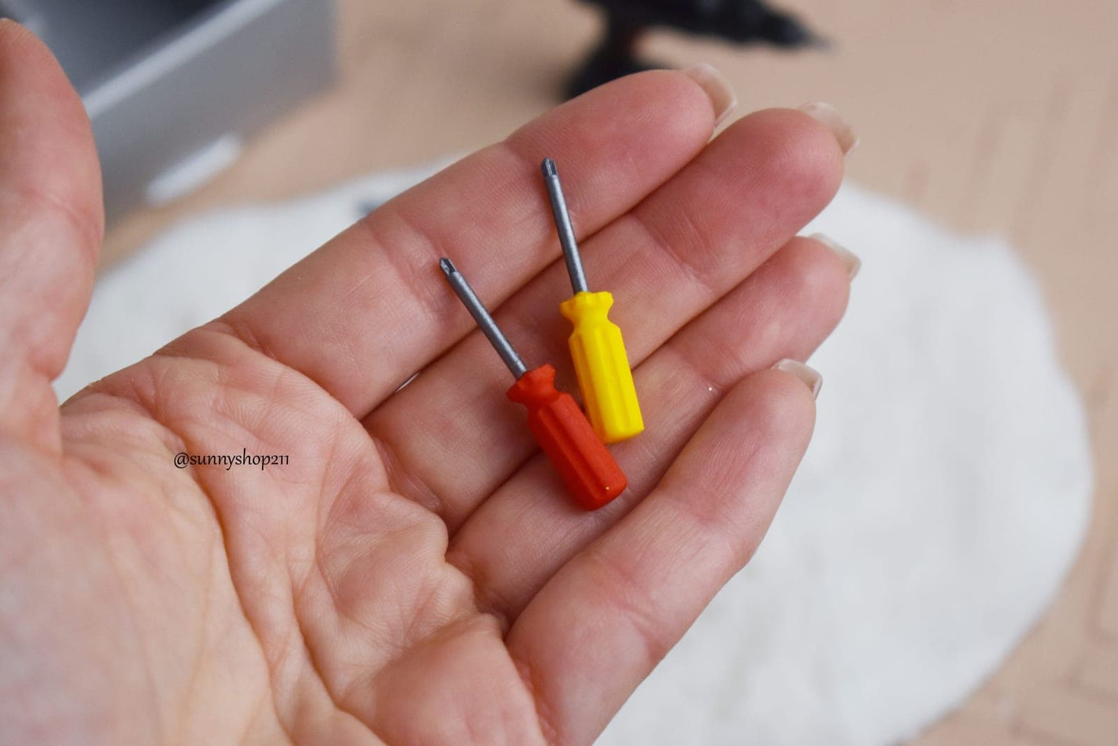 Tournevis miniature – Accessoire bricolage diorama – 1/6 · 1/4 · 1/3