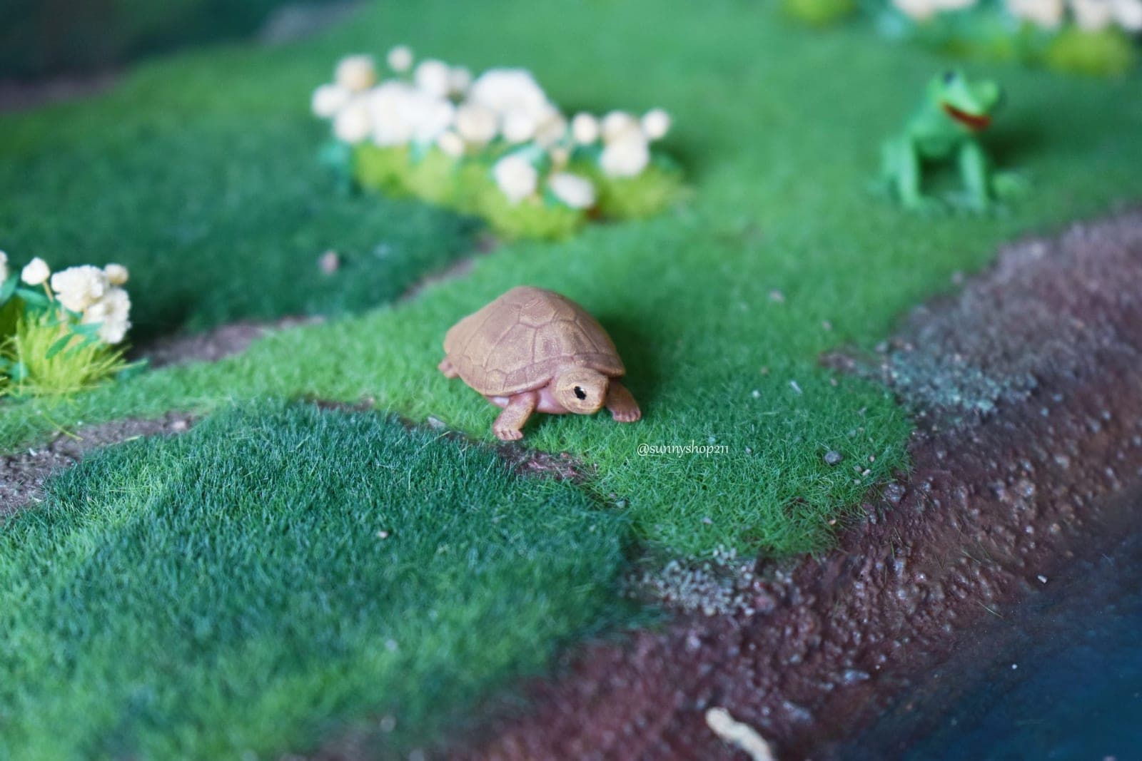 ? Tortue simulation miniature 1/6 • 1/4 • 1/3