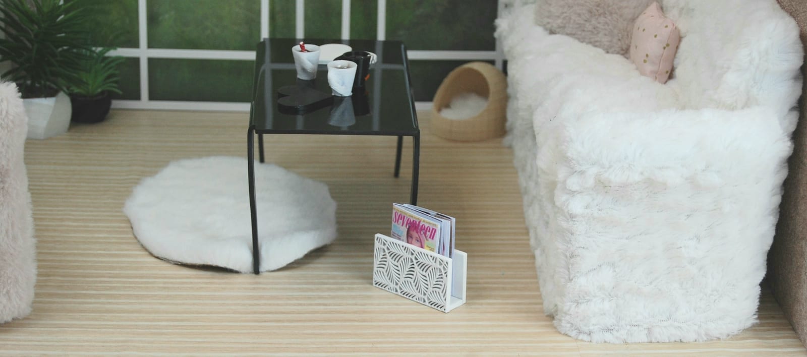 Porte-revues miniature 1/6