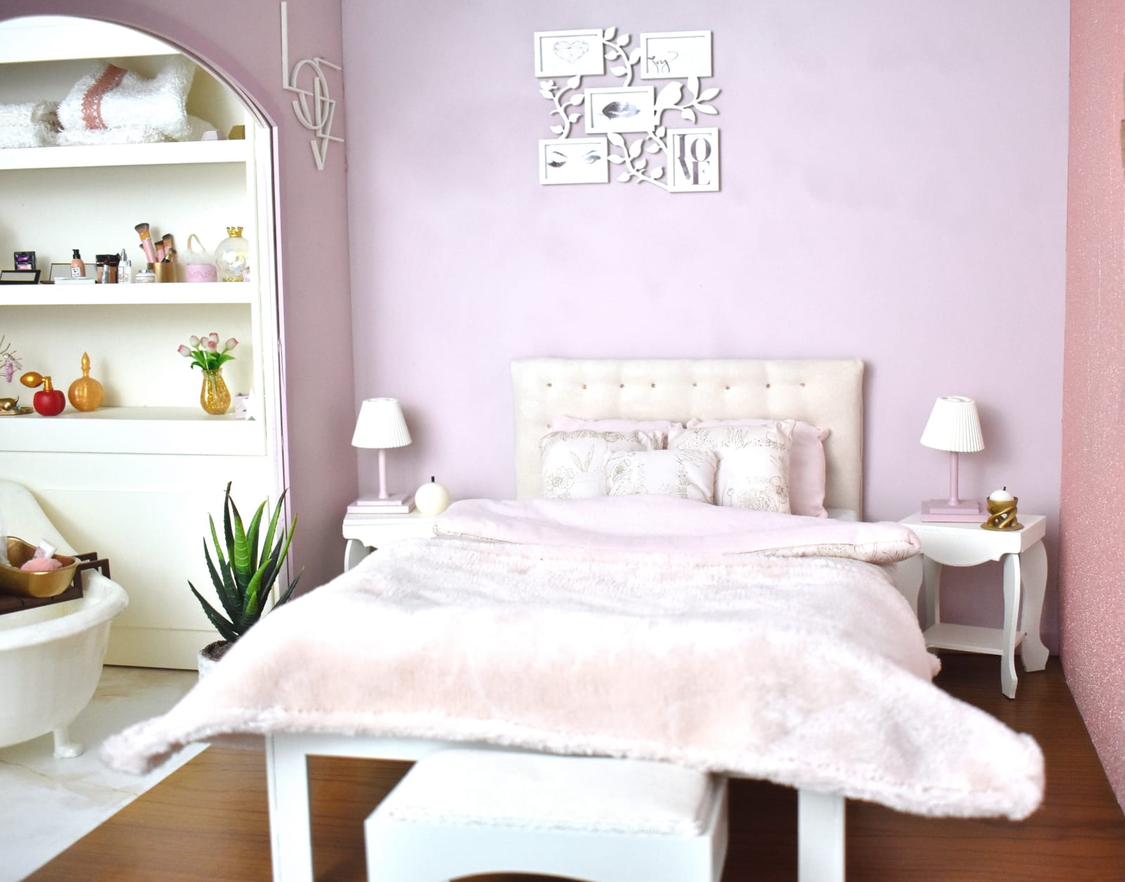 Double bed 1/4