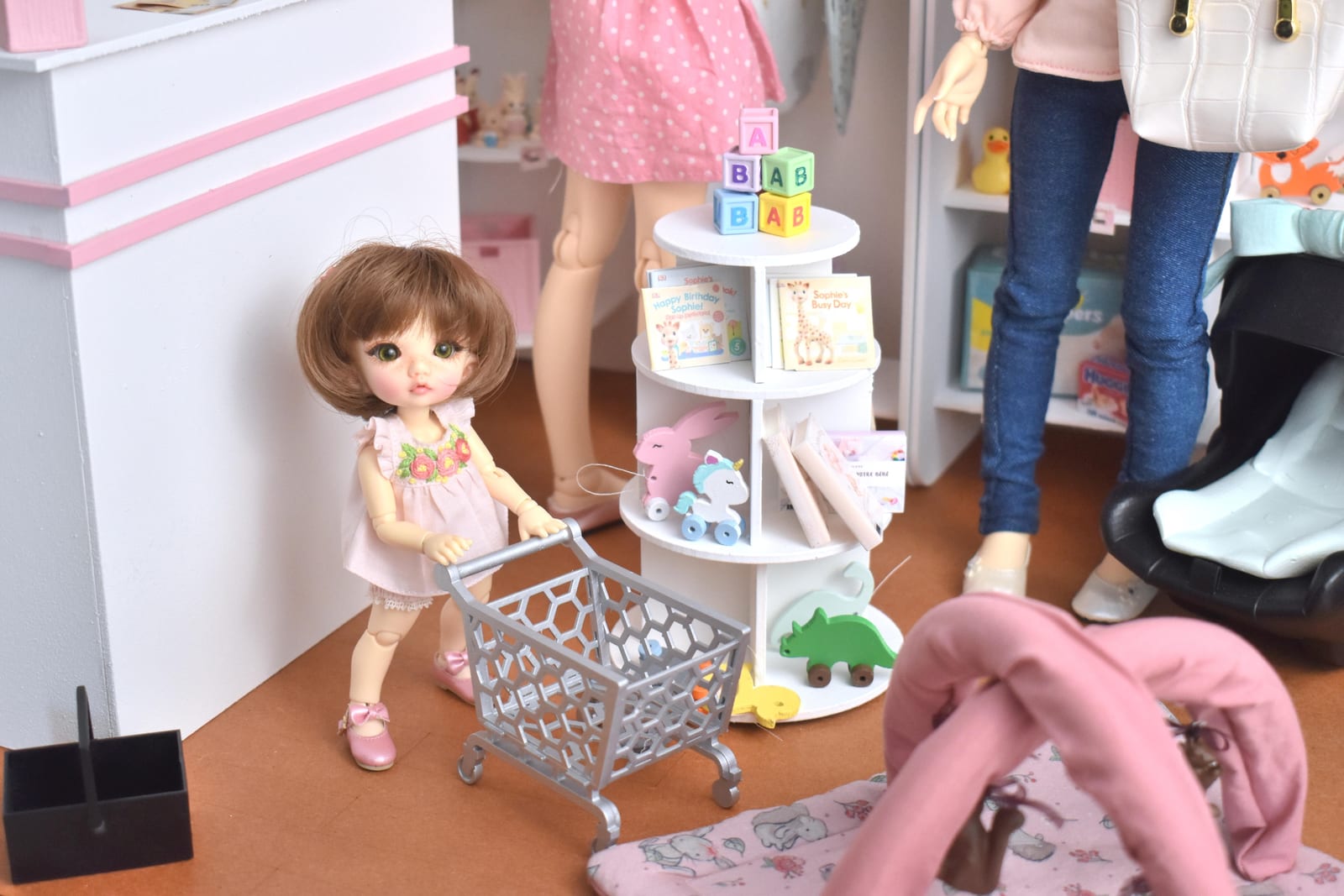 Miniature shopping cart simulation pukifee