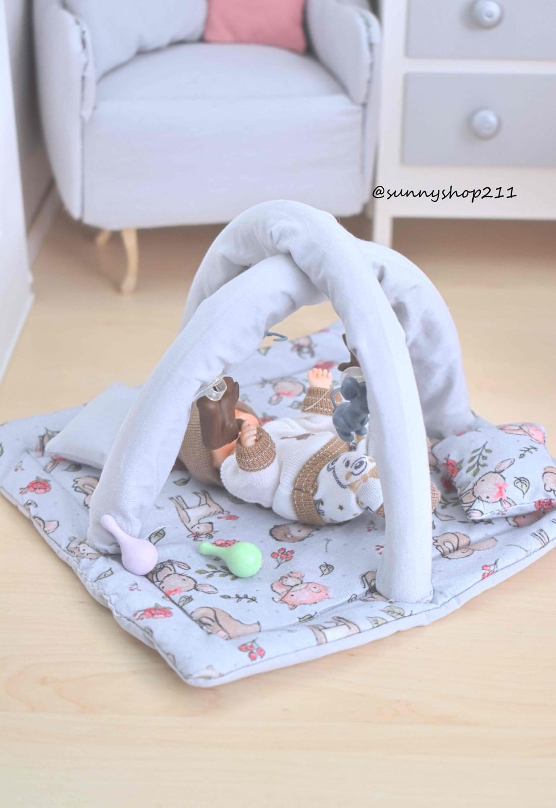 miniature furniture dioramas for dolls