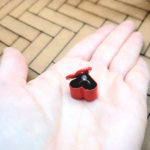 Boite bague cœur miniature