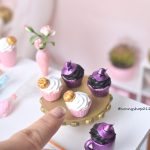 Miniature halloween cupcake