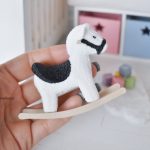 Cheval à bascule miniature bjd nappy choo, obitsu 11, stodoll
