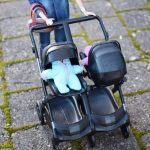 Poussette double miniature – Taille 1/6 · Diorama · Barbie 