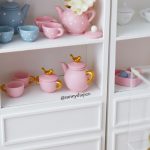 Service à thé miniature avec oiseau doré – 1/4